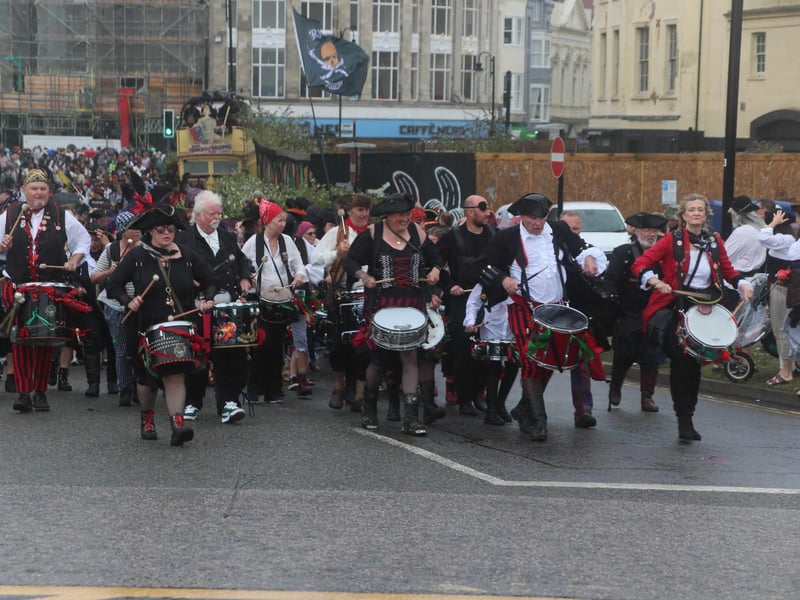 Hastings Pirate Day 2025. Photo by Roberts Photographic.