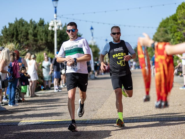 The seventh annual Eastbourne 10k took place in glorious sunshine