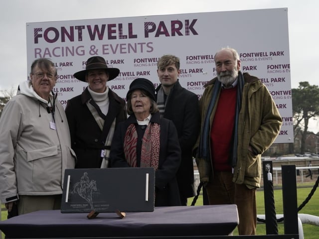 Boxing Day racing at Fontwell Park, 2025