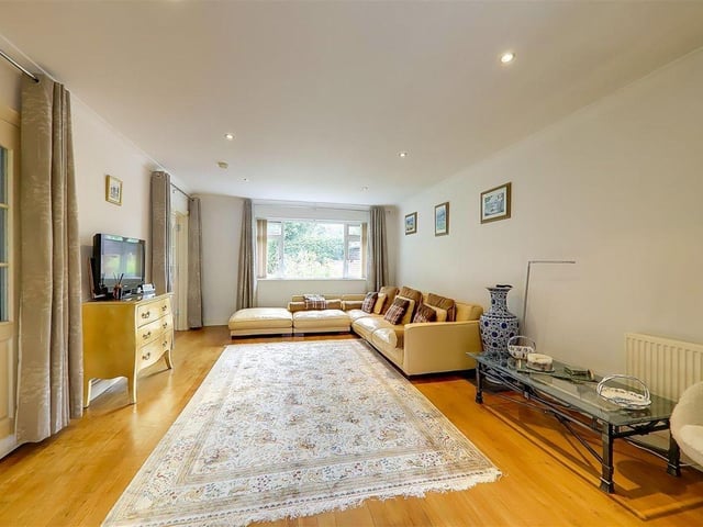 This versatile chalet bungalow with self-contained annexe has come on the market in Worthing with Bacon and Company priced at £625,000.