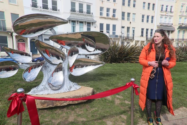 Official unveiling of the new Leigh Dyer sculpture, which is called Marina, on St Leonards seafront. Photo by Roberts Photographic.
