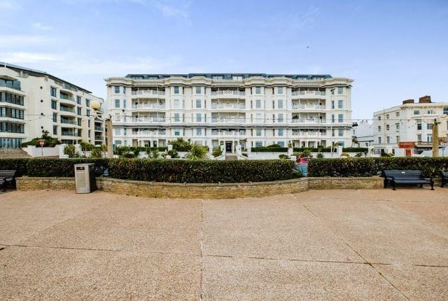 Set within 'The Eardley', this property is part of a 'smart development' by Roffey Homes.