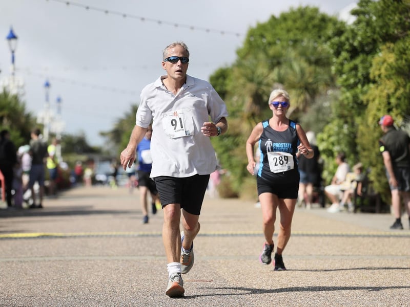 The start, finish, action and podium photos from the 2024 Eastbourne 10k