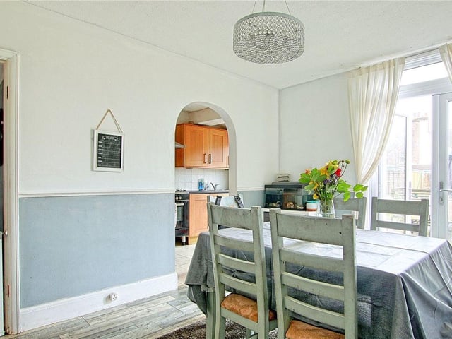 Located close to the railway station and town centre, this property has spacious accommodation over three floors and a large back garden.