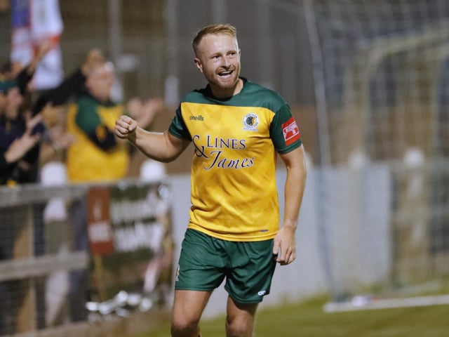 Marlow v Horsham, FA Cup second qualifying round replay