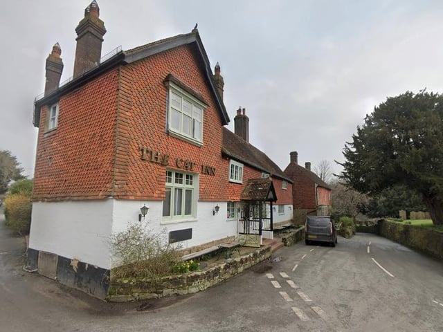 The Cat Inn, in West Hoathly, is rated 4.7 from more than 900 reviews