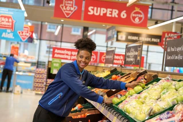 Aldi colleagues in Sussex receive extra pay boost