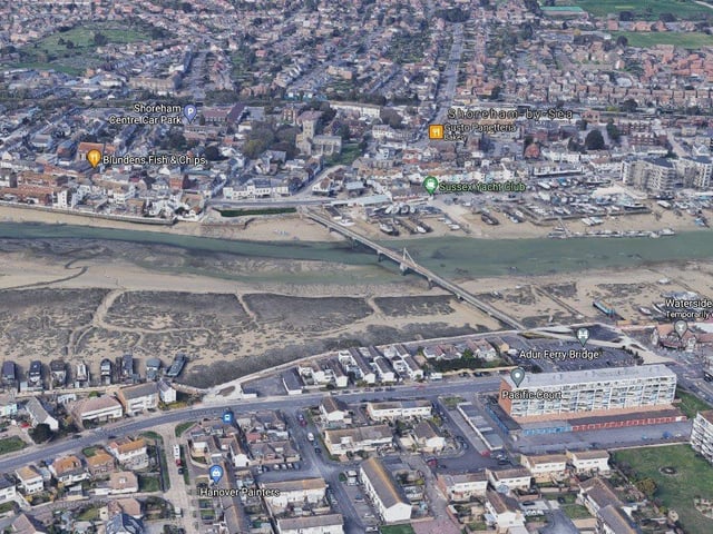Shoreham Central & Beach is the second-richest neighbourhood in Adur, with an average annual household income of £46,500