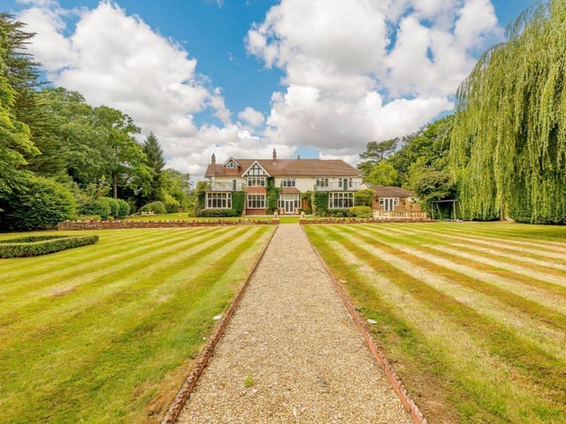 Hayes Lane, Slinfold, Horsham, West Sussex RH13
