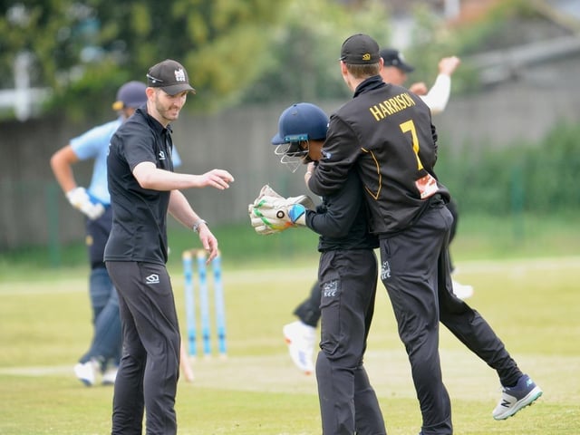 Worthing CC v Roffey twos, Sussex Cricket League Division 2