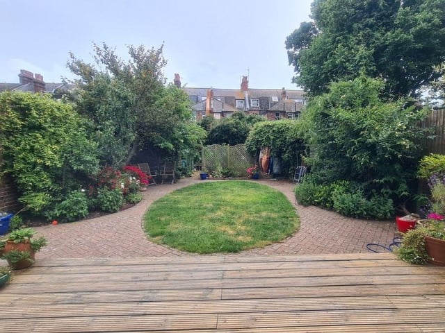 Old Orchard Road, Eastbourne