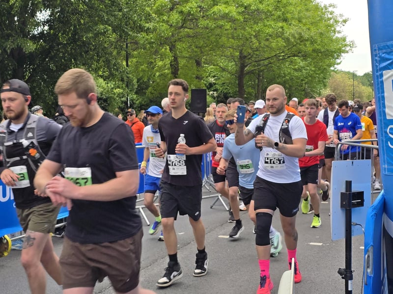 Run Gatwick 2026 half marathon and 5k