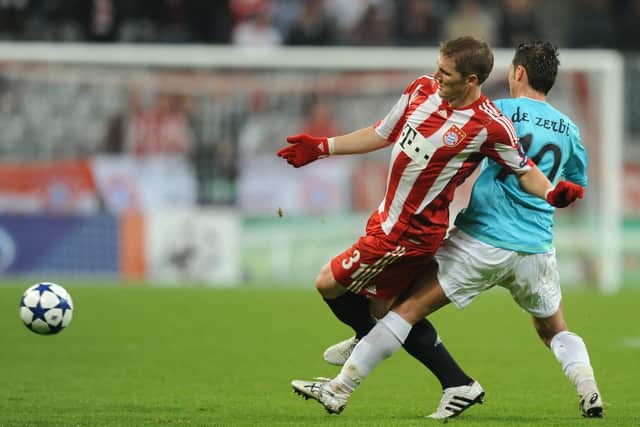 Whilst in south-east Europe, De Zerbi won his first league title as a player in the 2011-2012, playing 10 games and scoring three goals in the title-winning campaign, as well as experiencing Champions League football for the first time.