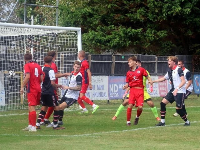 Pagham v Newport IOW, FA Vase