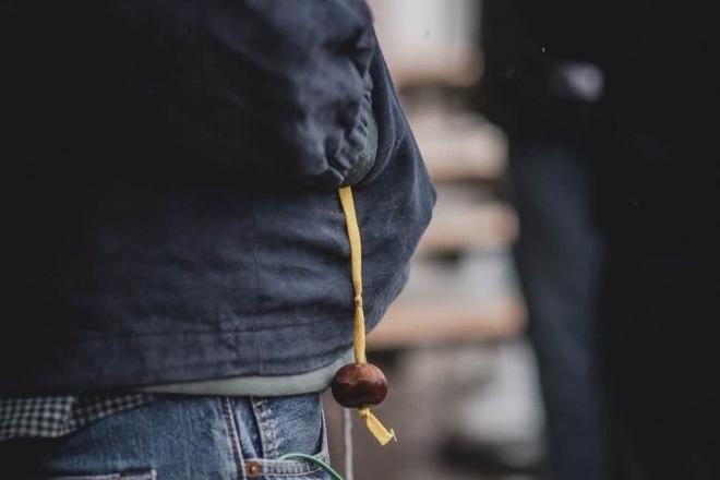 Conker championship outside the Albion pub. Pics by Catherine Gregson-Bourke