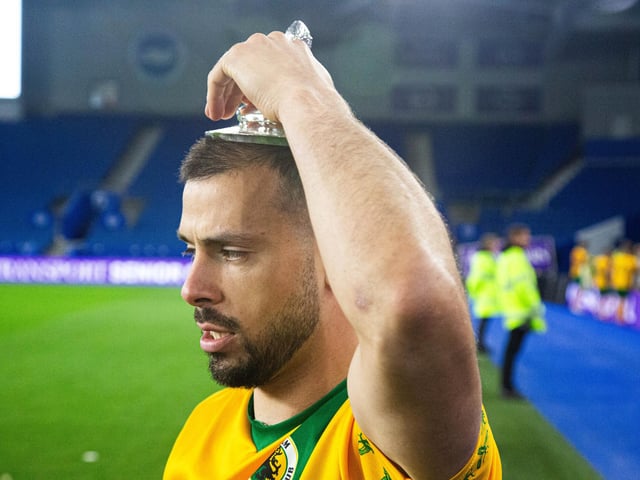 Horsham FC are champions of Sussex again after their last-gasp Sussex Transport Senior Cup final win over Littlehampton Town.
