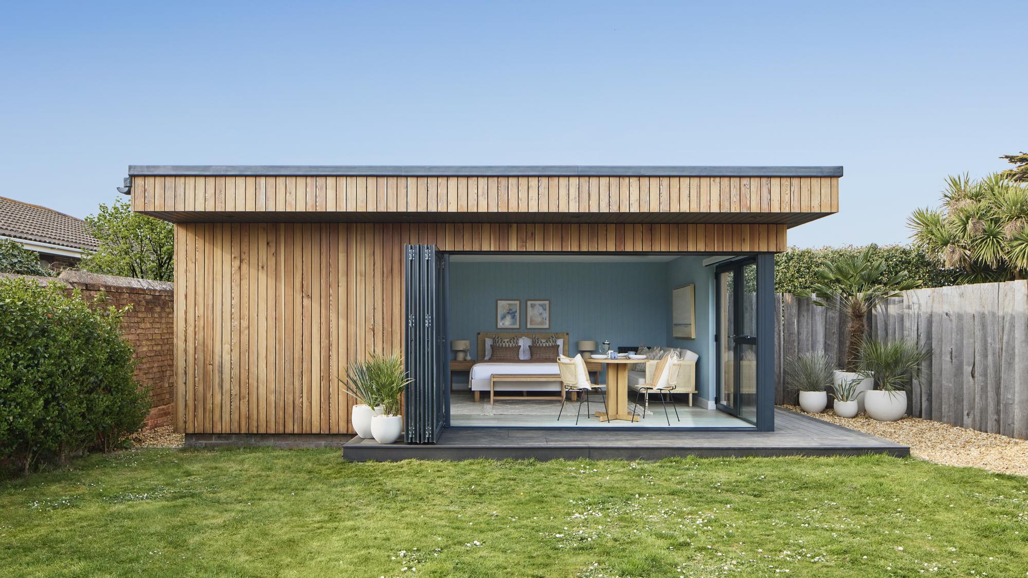 £4m luxurious beachside property in West Sussex up for grabs in prize draw ...