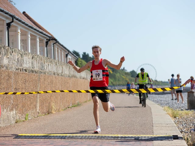 Images by Steven Farley from the 2023 Eastbourne 10k