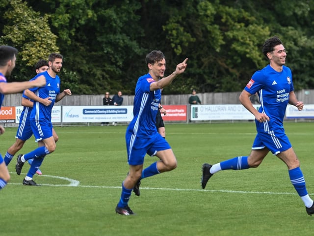 East Grinstead Town v Hassocks, Isthmian south east division