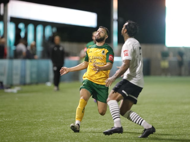 Horsham v Chichester City