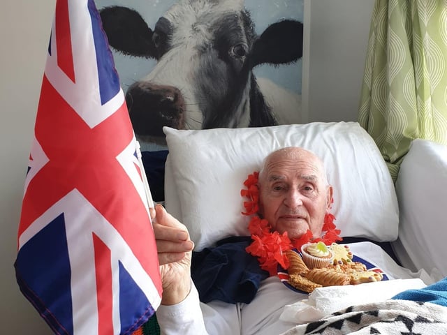 Wendy Bow Gilmour-Larkin's poorly dad - ex Irish Guards - still managed to enjoy the celebrations in Harwood Close.