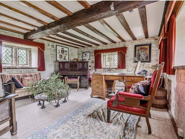 Horsted Lane, Sharpthorne, RH19