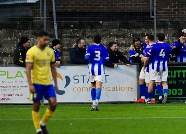 Lancing v East Grinstead Town, Isthmian south east division