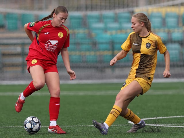 Newhaven Ladies v Sutton, London and SE League Premier