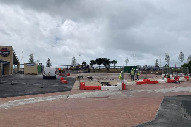 Work continues on the Place St Maur project