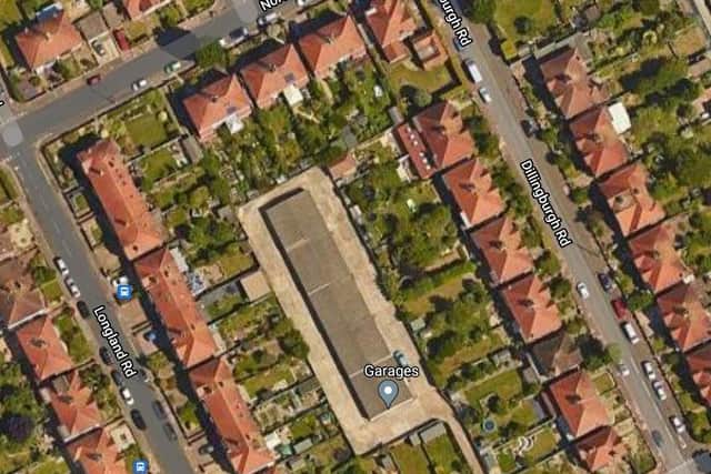 Broomfield Street garages (Google Maps)