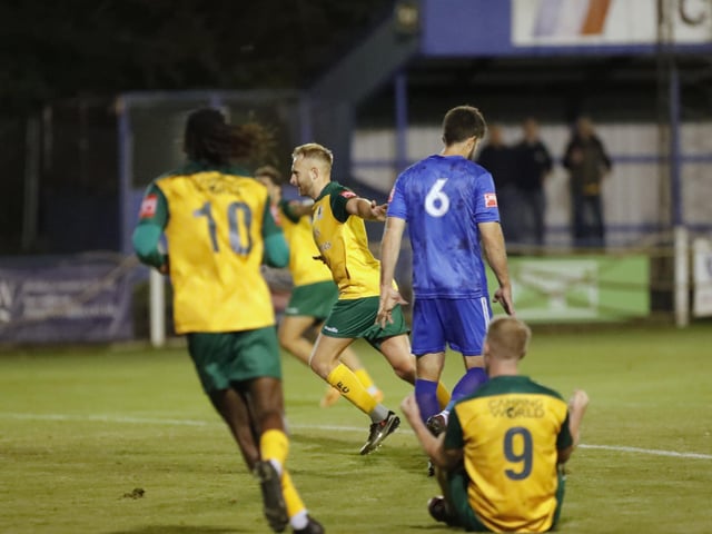 Marlow v Horsham, FA Cup second qualifying round replay