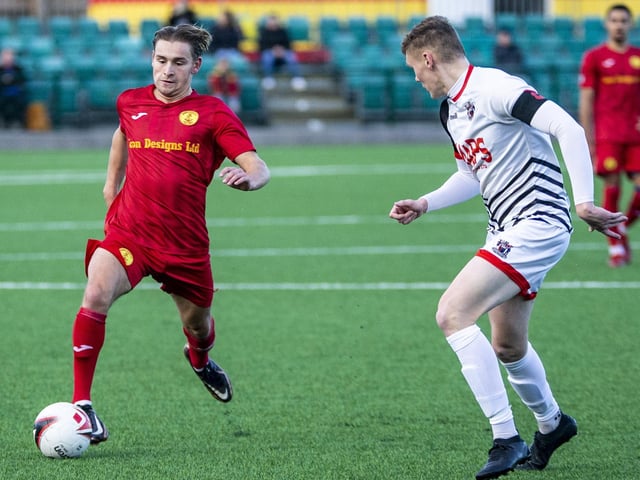Newhaven went out of the FA Vase in the second round on Saturday, losing 4-1 to Deal Town. Photographer Paul Trunfull was there to catch the action.