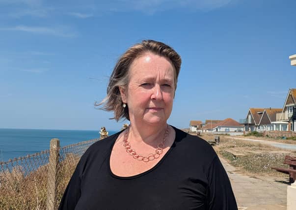 Cllr Zoe Nicholson