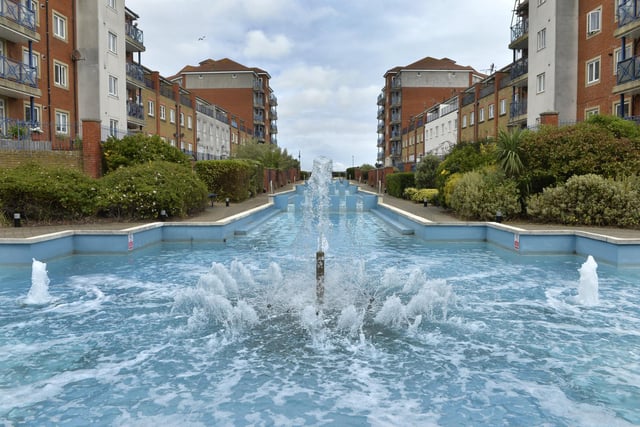 Water feature in Sovereign Harbour South (Photo by Jon Rigby) 