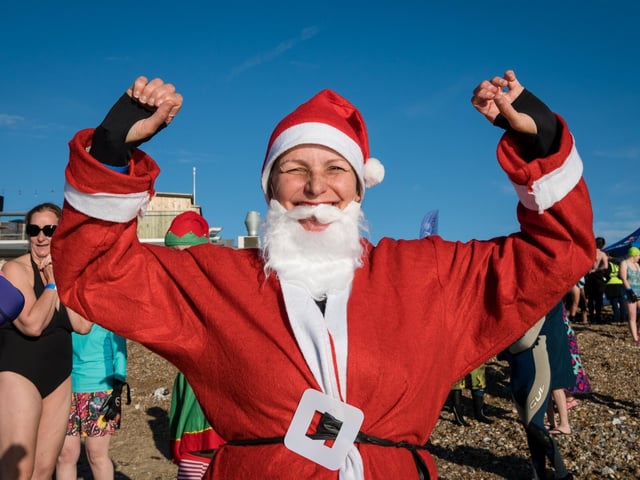 Littlehampton RNLI Lifeboat Station held its first December Dip on Saturday, December 10, 2022, to raise vital funds for the lifesaving work of its volunteer crew
