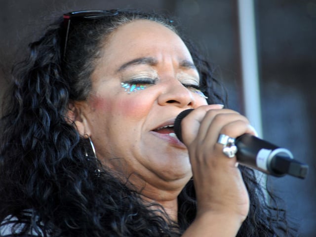 Alongside her successful X-Factor run, Rowetta also performed with indie rock favourites the Happy Mondays. Pic S Robards SR2208205