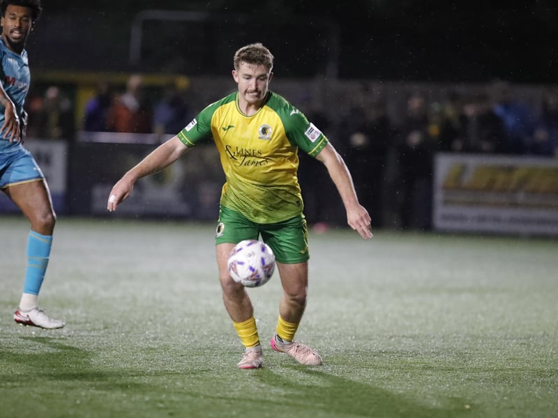 Horsham v Dover Athletic, National League South