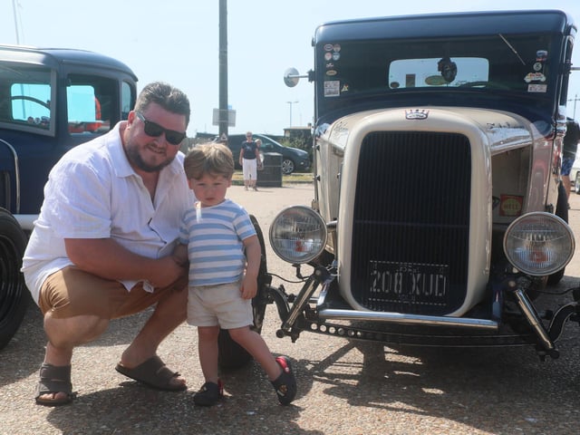 Hot Rod and Roll show in Hastings on June 21 2025. Photo by Roberts Photographic.