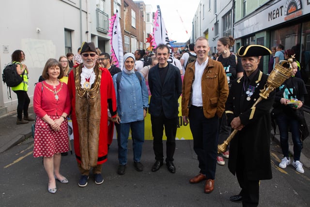 Brighton Children's Parade 2022: Pictured, the Mayoral Consort Val Crawley; Mayor Alan Robins, Festival Guest Co-Directors Tristan Sharps & Marwa Al-Sabouni; Chief Executive Brighton Festival Andrew Comben; Mayoral chauffeu