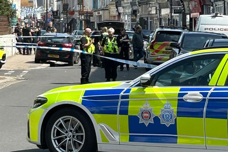 Rowlands Road in Worthing has been taped off, whilst police dogs and armed officers have also been seen in Queen’s Road.