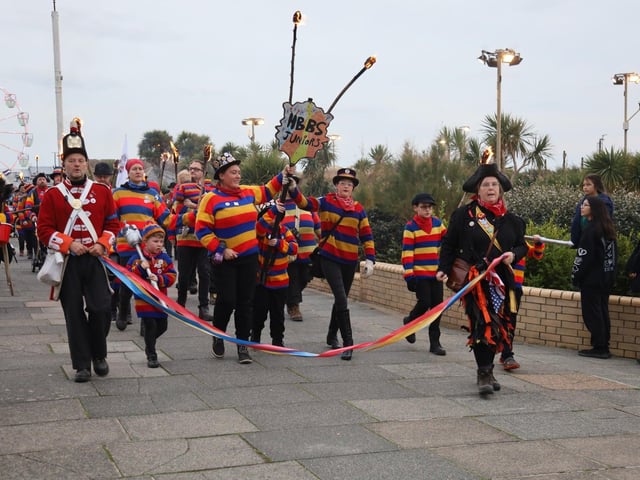 Hastings Bonfire 2025. Photo by Andrew Clifton.