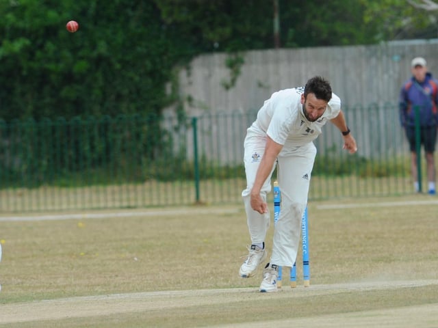 Worthing CC v Mayfield CC, Sussex League Division 2