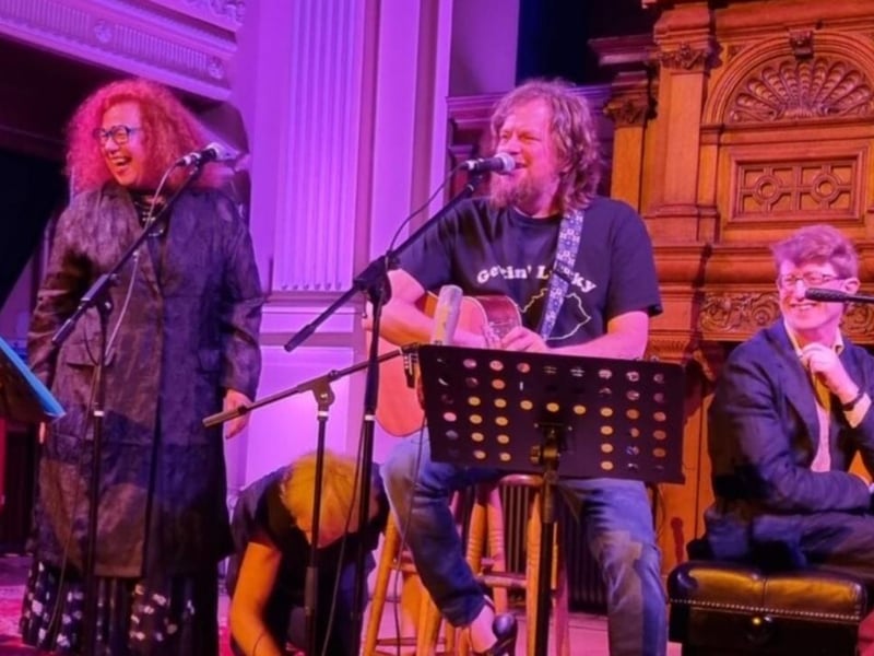 Mike Willis performing with Sarah Jane Morris of The Communards