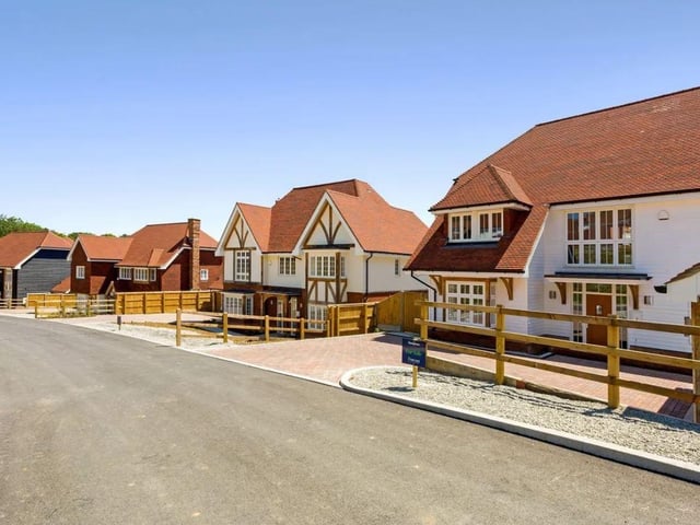 5 bed detached house for sale - Gill Wood, Wadhurst, East Sussex TN5