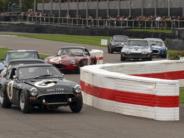 More images from Sunday's Goodwood Revival action