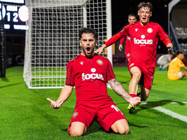 Boreham Wood v Worthing in National League South