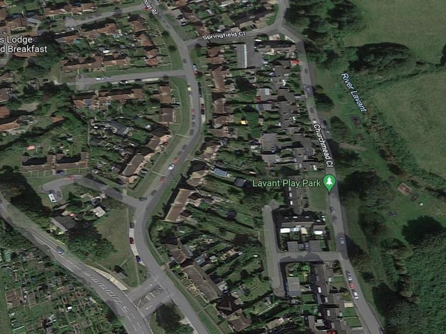 Households in Dean, Lavant & Summersdale have an average annual income after tax of £50,300