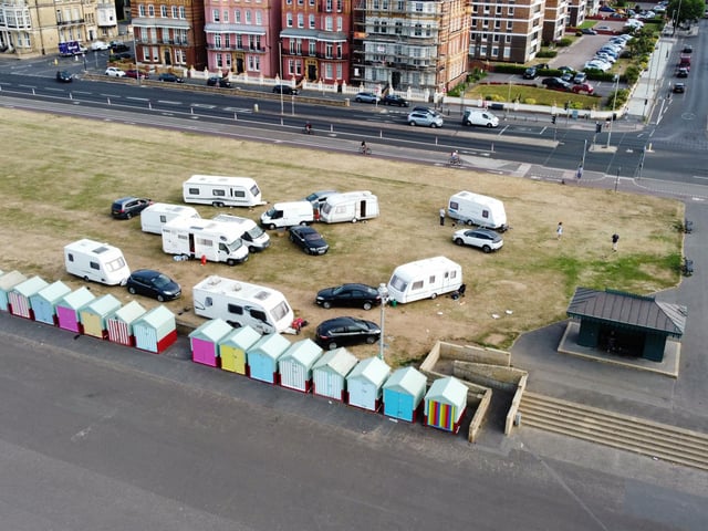 These aerial photographs show caravans and several other vehicles on Hove Lawns