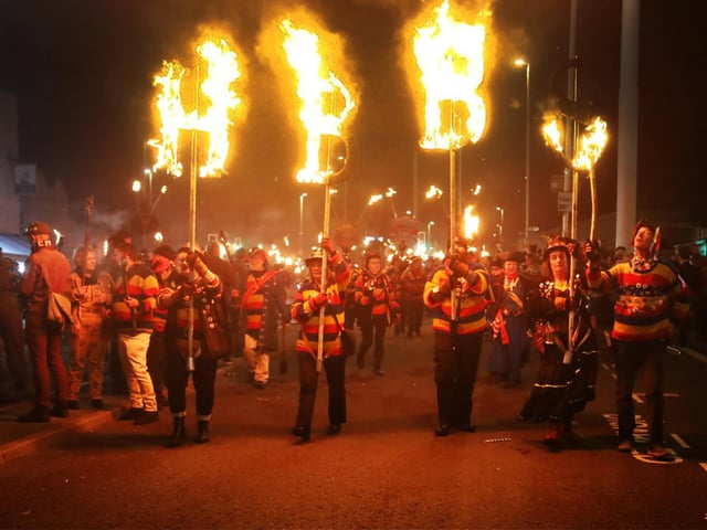 Hastings Bonfire 2026. Photos by Andrew Clifton