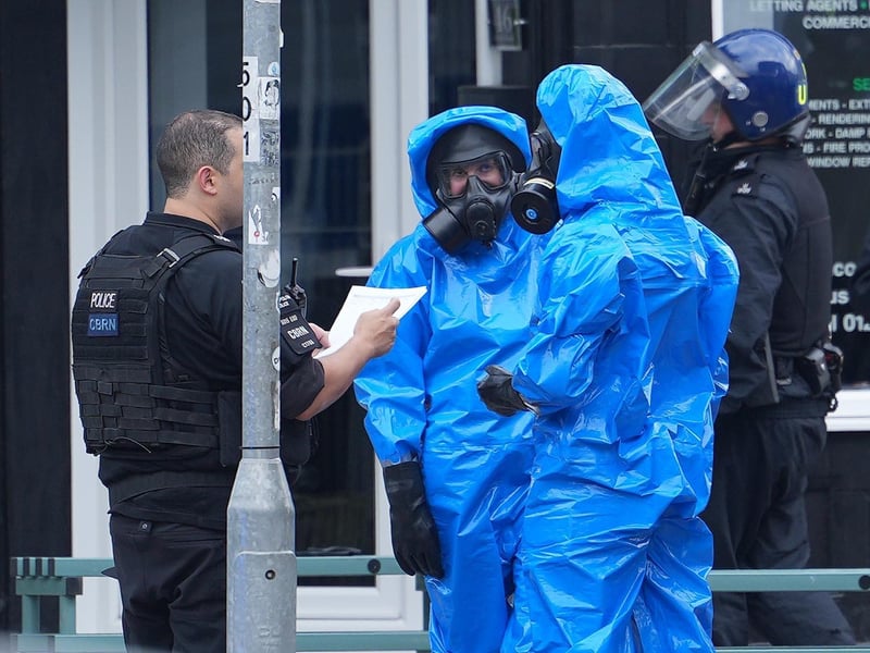 Two men have been arrested following a drug search conducted by the Metropolitan Police at an address in East Sussex.